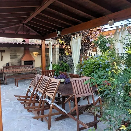 Lubagnu Vacanze- Zwei-zimmer-wohnung D By Interhome *